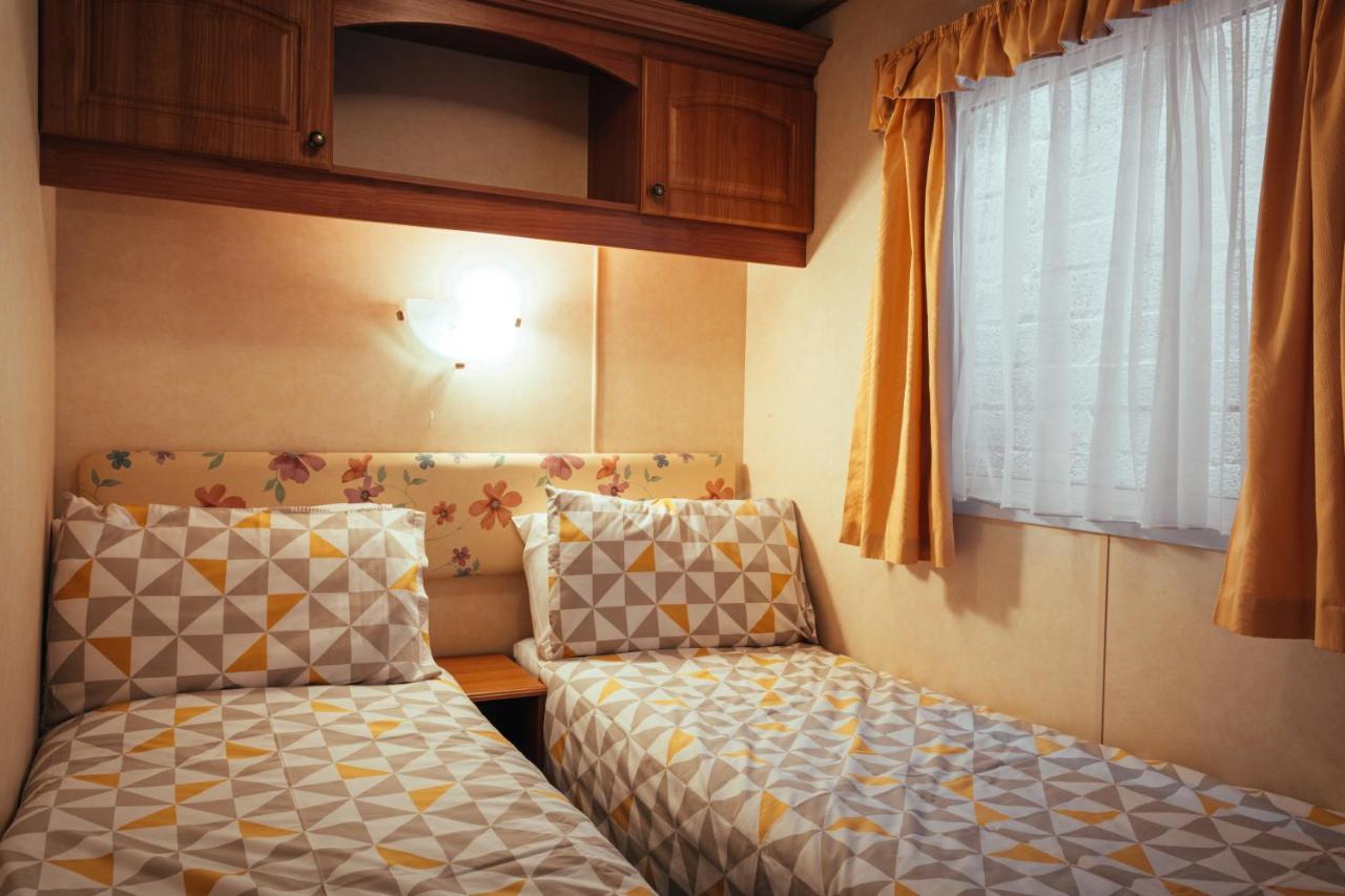 Aaranmore Mobile Home Portrush Extérieur photo